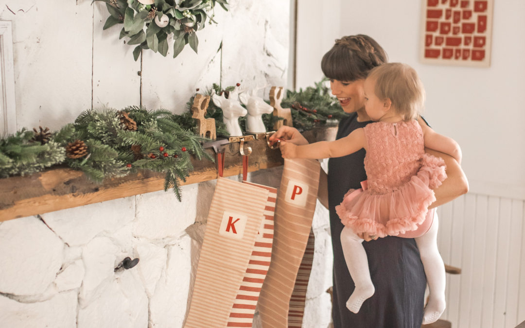 Etsy Holiday Decorations Guide