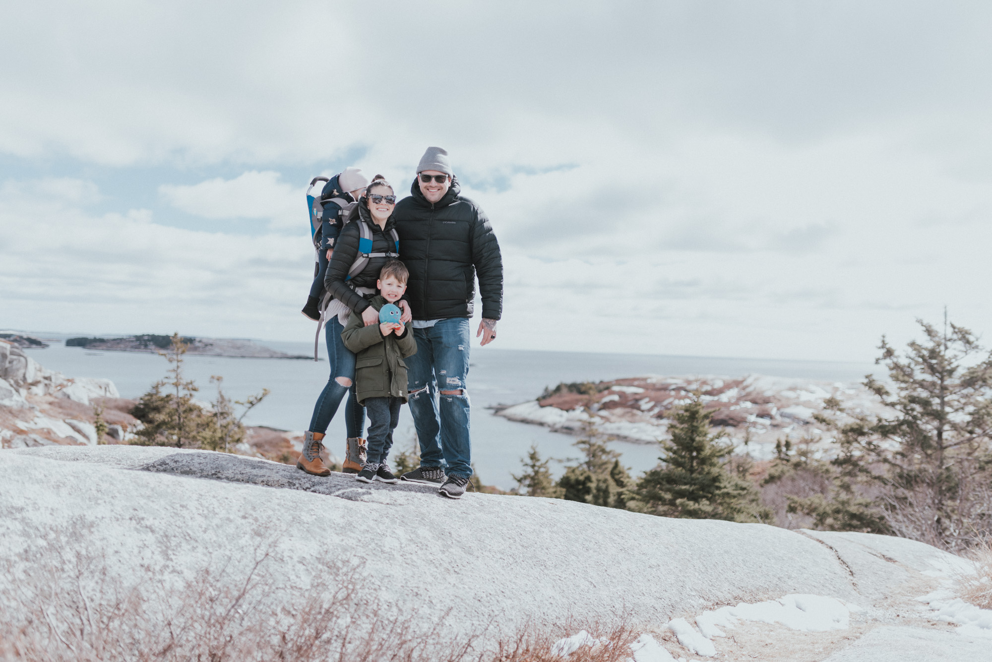 The Wild Decoelis | Oceanstone Resort | March Break with the whole family | Hiking Polly Cove Rock