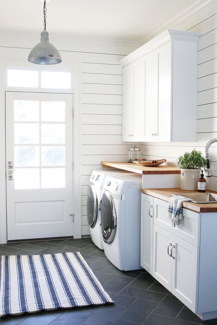 Our Traditional Farmhouse Laundry and Mud Room - The Wild Decoelis