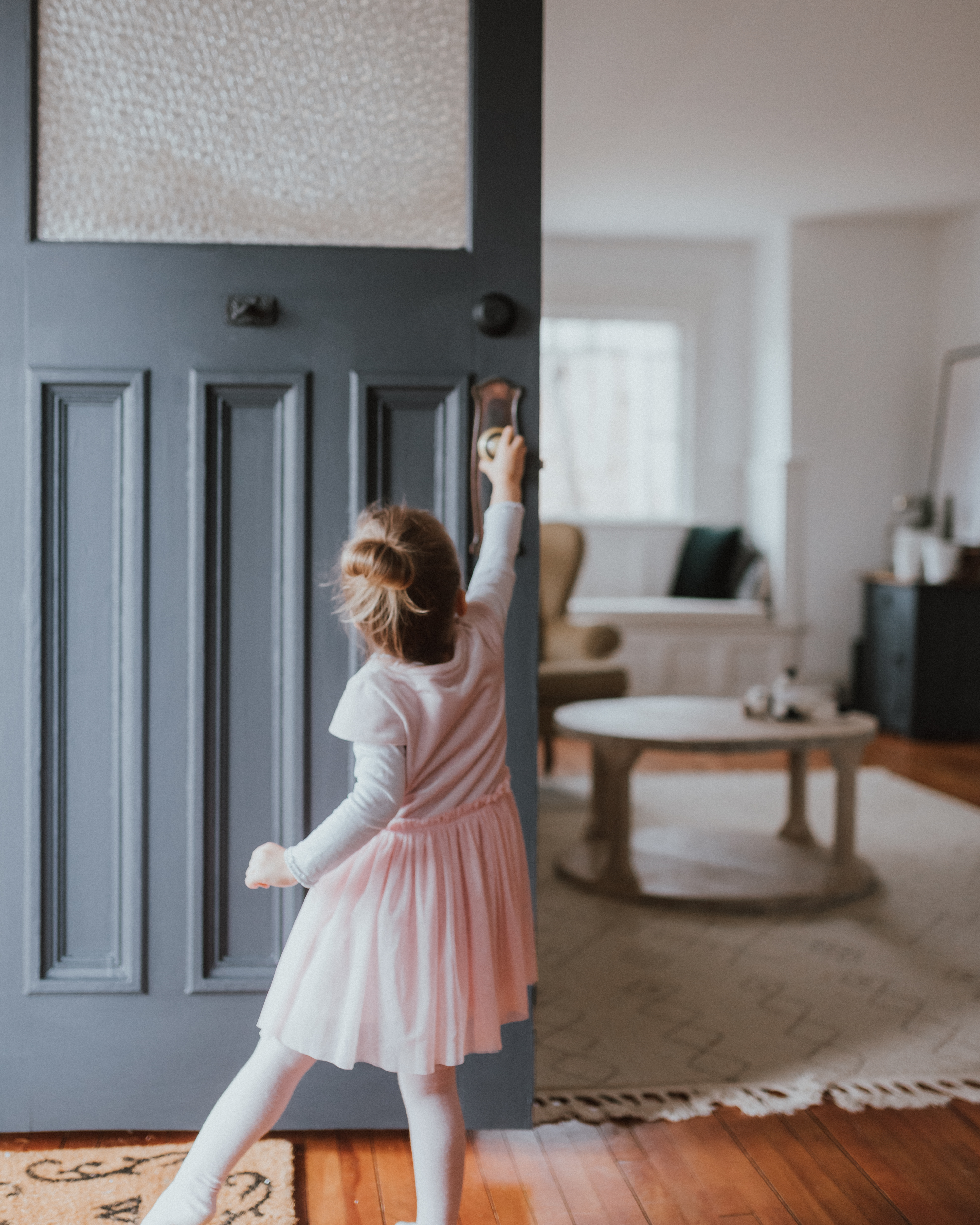 The Wild Decoeli's | The Ease Of Keyless for Families | Our Keyless Smart lock for our front door| August smart lock doesn't ruin the facade