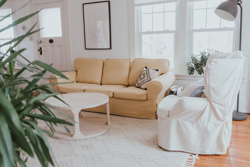 The Wild Decoelis | One Room Challenge: Our Formal Living Room | Our before of our farmhouse living room