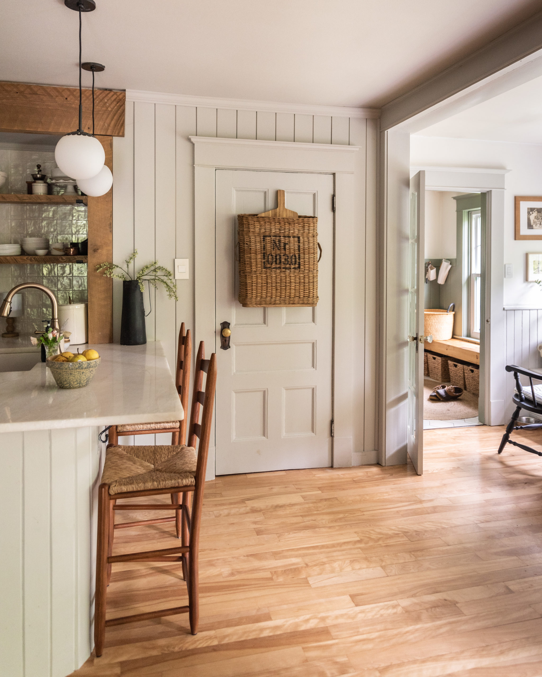 Our Traditional Farmhouse Laundry and Mud Room - The Wild Decoelis