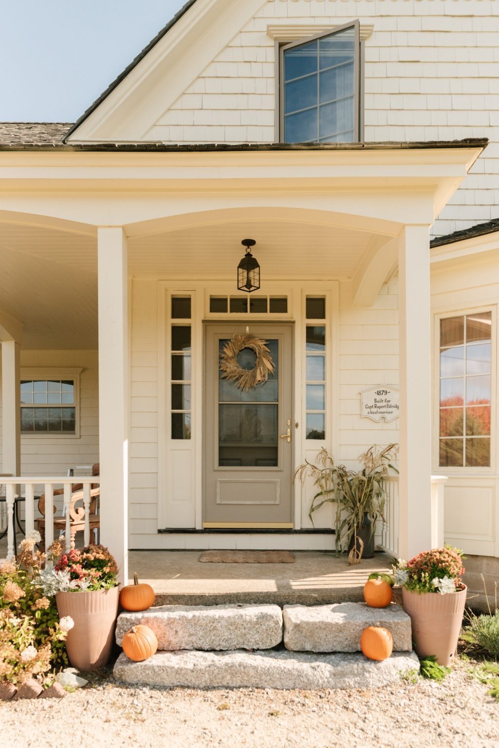Simple Fall Porch Decorating Ideas for a Historic Farmhouse - The Wild ...